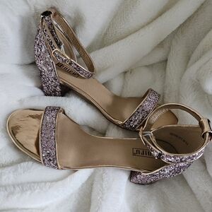 Brand new never worn IDIFU glitter heels
